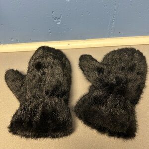 Black Faux Fur Mittens